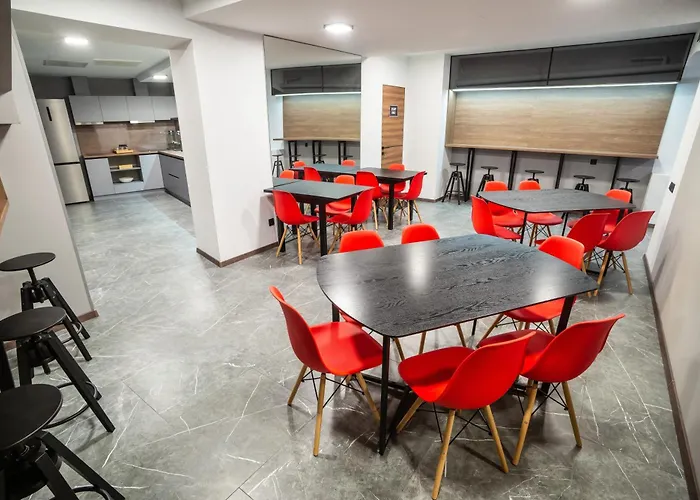 Mustache * Budapeste